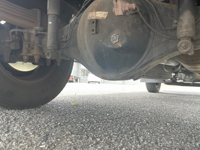 三菱ふそうキャンターアルミバン小型（2t・3t）[写真39]