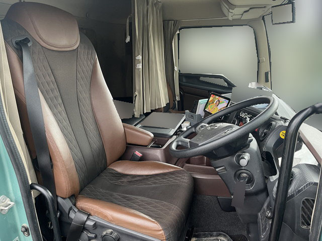 日野プロフィアクレーン4段大型（10t）[写真20]