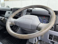 三菱ふそうキャンター平ボディ小型（2t・3t）[写真25]