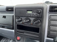 三菱ふそうキャンター平ボディ小型（2t・3t）[写真27]