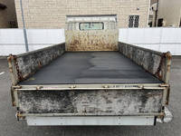 三菱ふそうキャンター平ボディ小型（2t・3t）[写真05]