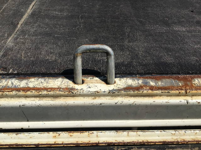 日野デュトロ平ボディ小型（2t・3t）[写真12]