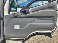 日野デュトロ平ボディ小型（2t・3t）[写真21]