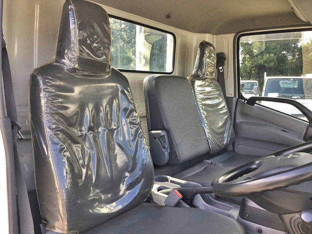 日野デュトロ平ボディ小型（2t・3t）[写真23]