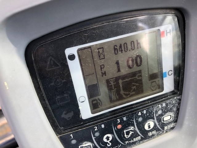 CATミニユンボ（ミニバックホー）[写真04]