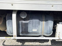 いすゞエルフアルミバン小型（2t・3t）[写真13]