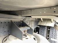 いすゞエルフアルミバン小型（2t・3t）[写真16]