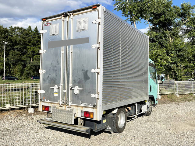 いすゞエルフアルミバン小型（2t・3t）[写真02]