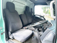 いすゞエルフアルミバン小型（2t・3t）[写真23]