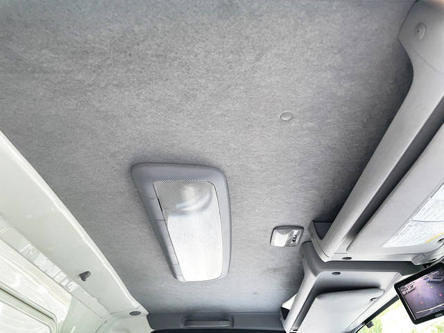 いすゞエルフアルミバン小型（2t・3t）[写真27]