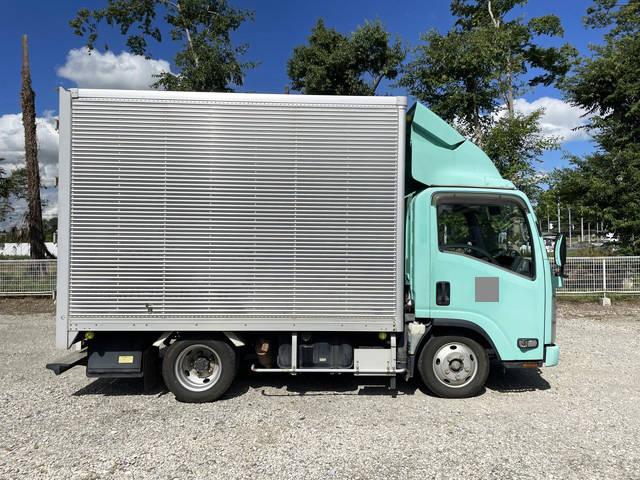 いすゞエルフアルミバン小型（2t・3t）[写真07]