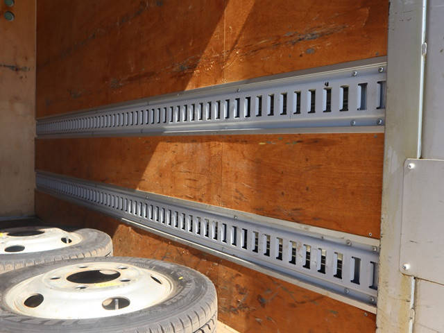 日産アトラスアルミバン小型（2t・3t）[写真12]