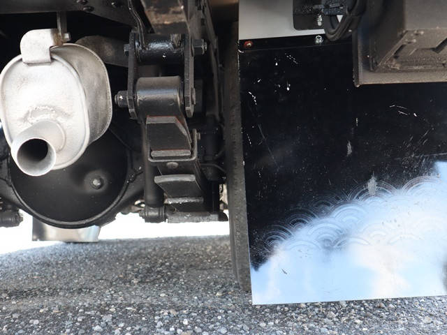 日産アトラスアルミバン小型（2t・3t）[写真28]