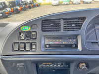 いすゞフォワードコンテナ専用車中型（4t）[写真21]