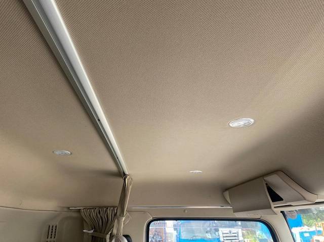 日野プロフィアアルミブロック大型（10t）[写真22]