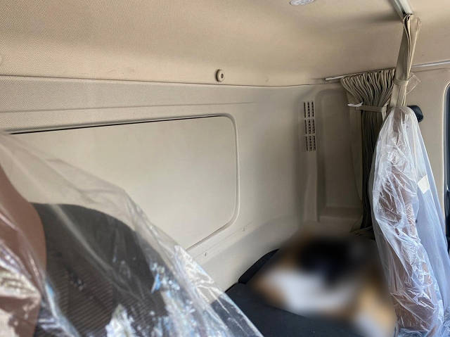 日野プロフィアアルミブロック大型（10t）[写真23]