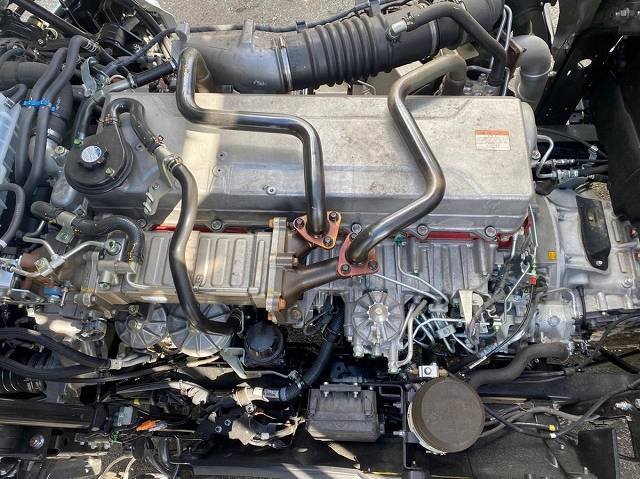 日野プロフィアアルミブロック大型（10t）[写真24]