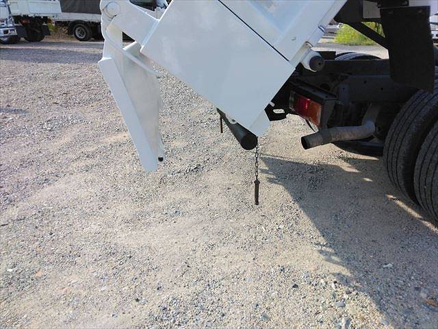 三菱ふそうキャンターダンプ小型（2t・3t）[写真12]