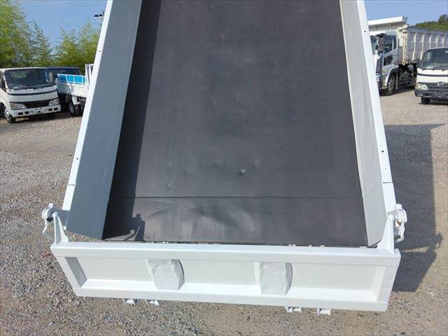 三菱ふそうキャンターダンプ小型（2t・3t）[写真14]