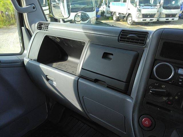 三菱ふそうキャンターダンプ小型（2t・3t）[写真29]