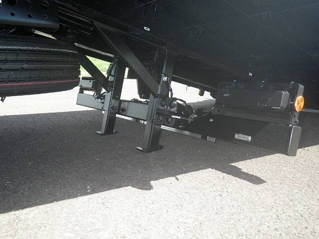 三菱ふそうキャンターセーフティローダー小型（2t・3t）[写真13]