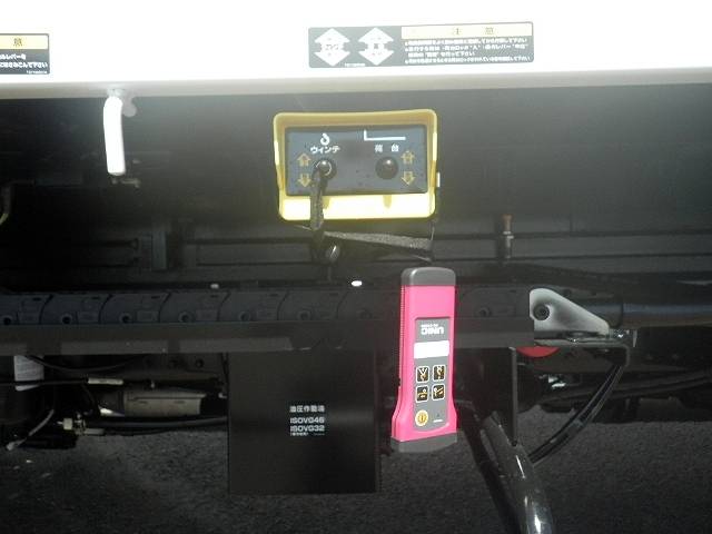 三菱ふそうキャンターセーフティローダー小型（2t・3t）[写真15]