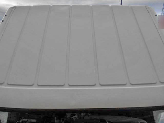 三菱ふそうキャンター平ボディ小型（2t・3t）[写真13]