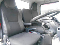 三菱ふそうキャンター平ボディ小型（2t・3t）[写真24]