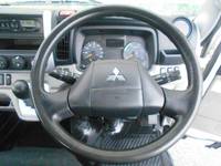 三菱ふそうキャンター平ボディ小型（2t・3t）[写真27]