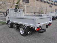 三菱ふそうキャンター平ボディ小型（2t・3t）[写真02]