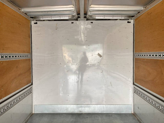 三菱ふそうファイターアルミウイング中型（4t）[写真15]