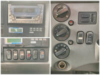 三菱ふそうファイターアルミウイング中型（4t）[写真36]