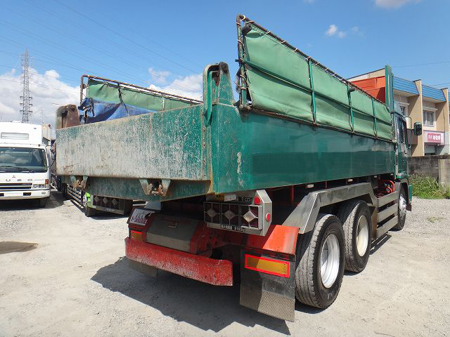 日野プロフィアダンプ大型（10t）[写真02]