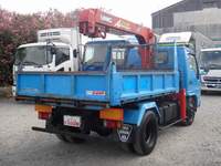 いすゞエルフダンプ・クレーン付小型（2t・3t）[写真02]