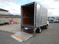 トヨタダイナアルミバン小型（2t・3t）[写真02]