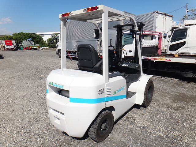 その他のメーカーフォークリフト[写真02]