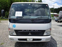 三菱ふそうキャンター平ボディ小型（2t・3t）