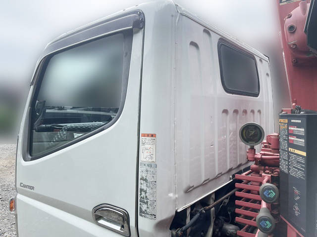 三菱ふそうキャンタークレーン3段小型（2t・3t）[写真08]