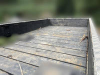 三菱ふそうキャンタークレーン3段小型（2t・3t）[写真09]