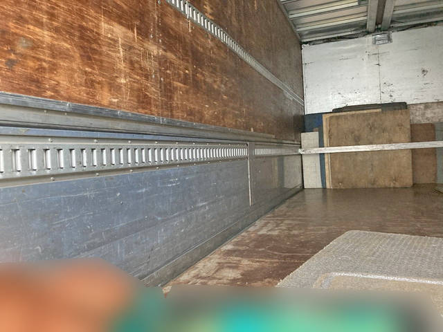 日野レンジャーアルミウイング中型（4t）[写真07]