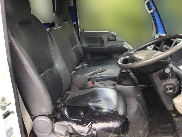 いすゞエルフダンプ小型（2t・3t）[写真10]