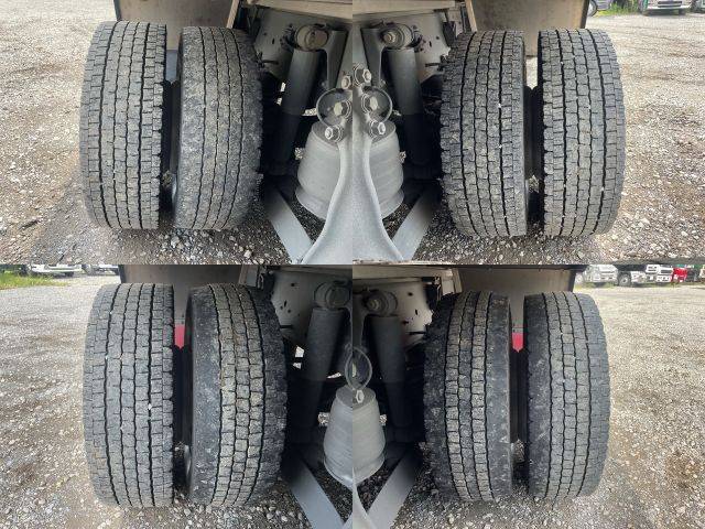 いすゞギガアルミウイング大型（10t）[写真17]