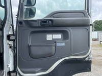 いすゞギガアルミウイング大型（10t）[写真27]