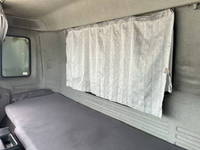 いすゞギガアルミウイング大型（10t）[写真32]