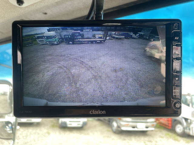 いすゞギガアルミウイング大型（10t）[写真38]