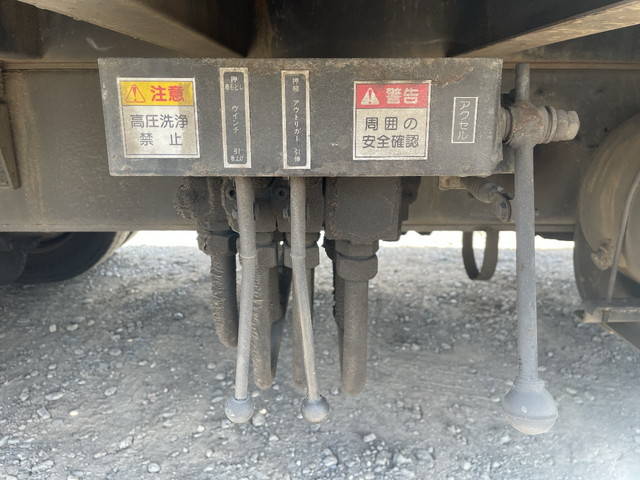 いすゞギガセルフローダー大型（10t）[写真17]