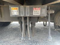 いすゞギガセルフローダー大型（10t）[写真17]