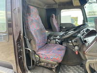 いすゞギガセルフローダー大型（10t）[写真24]