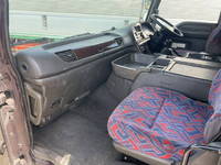 いすゞギガセルフローダー大型（10t）[写真25]