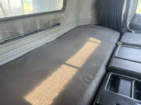 いすゞギガセルフローダー大型（10t）[写真27]